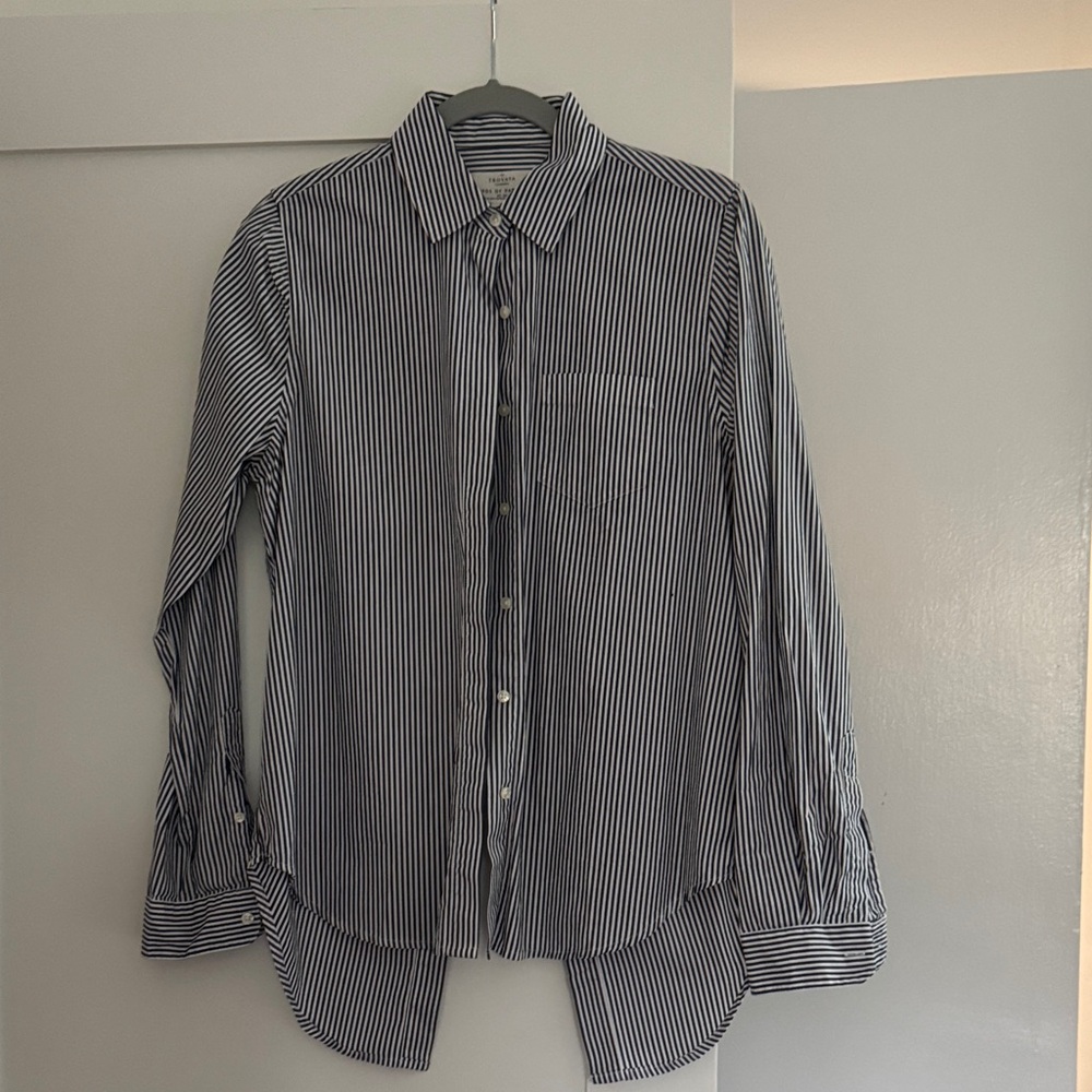 Women’s Trovata Birds of Paradis Striped Button-Down Shirt w/split back
